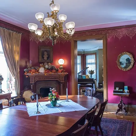 The Gables Bed And Breakfast Philadelphia